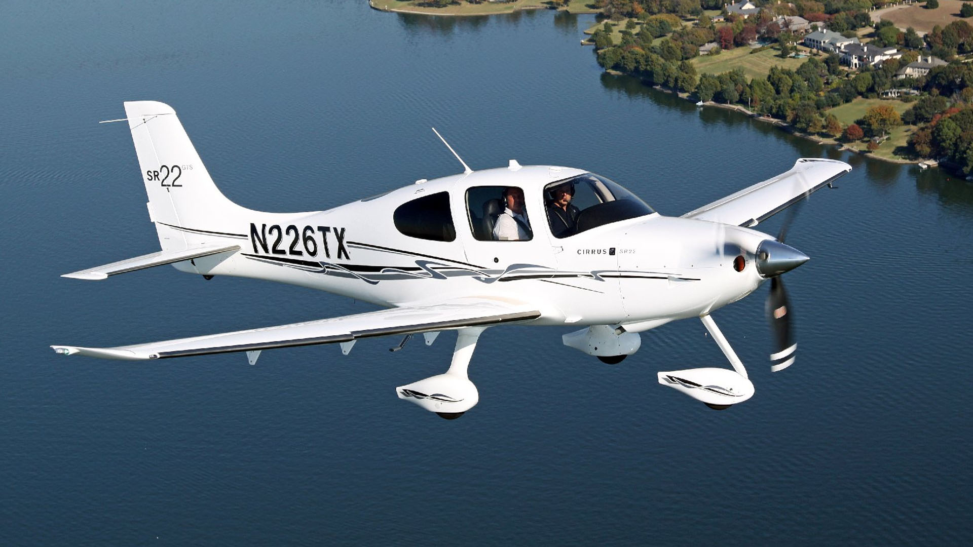 Cirrus Aircraf SR3