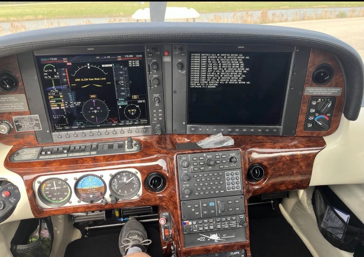 Cirrus SR22 G3 — 2011